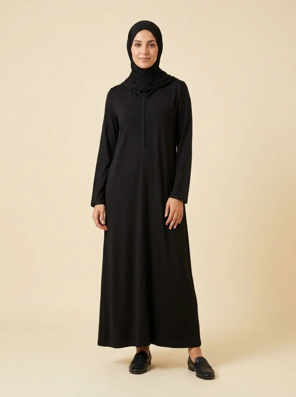 Comment choisir son caftan : tissus, coupe, taille